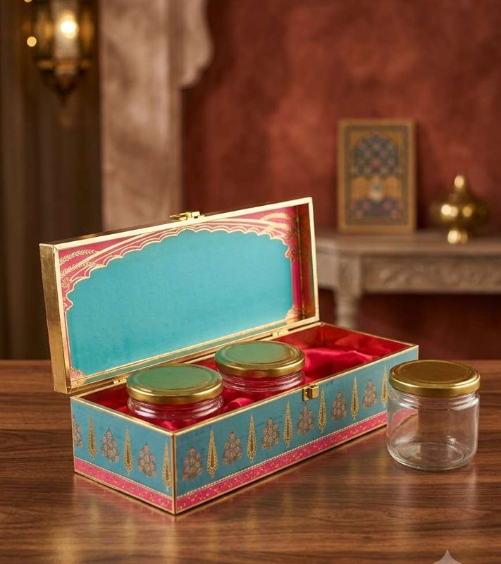 The Beautiful MDF Box with 3 Salsa Glass Jars